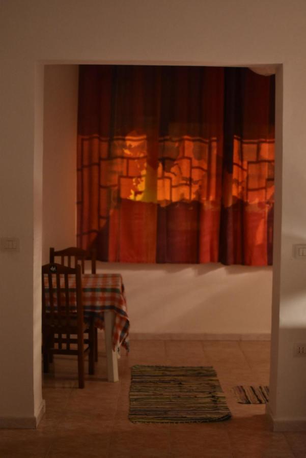 Private Apartment At Guest House Hektor & Aferdita Vlorë Buitenkant foto