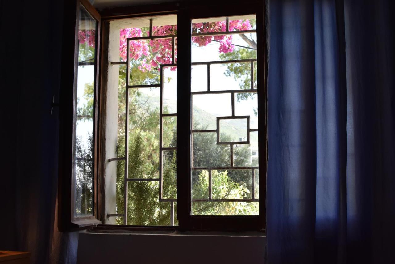 Private Apartment At Guest House Hektor & Aferdita Vlorë Buitenkant foto